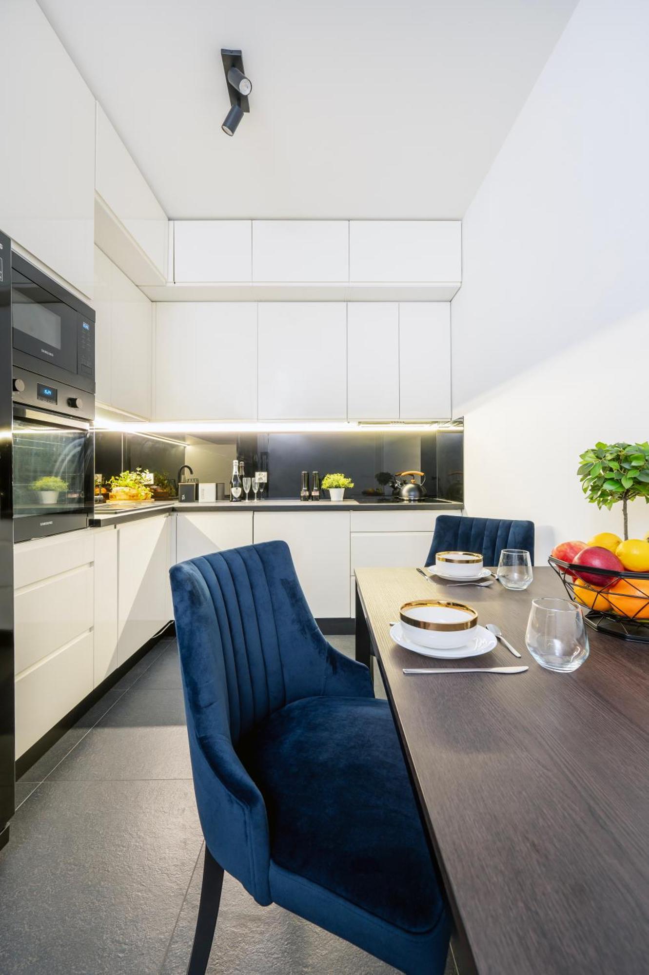 Manufaktura Residence - Apartamenty Industrial Z Parkingiem I Dwoma Lazienkami Lodz  Luaran gambar